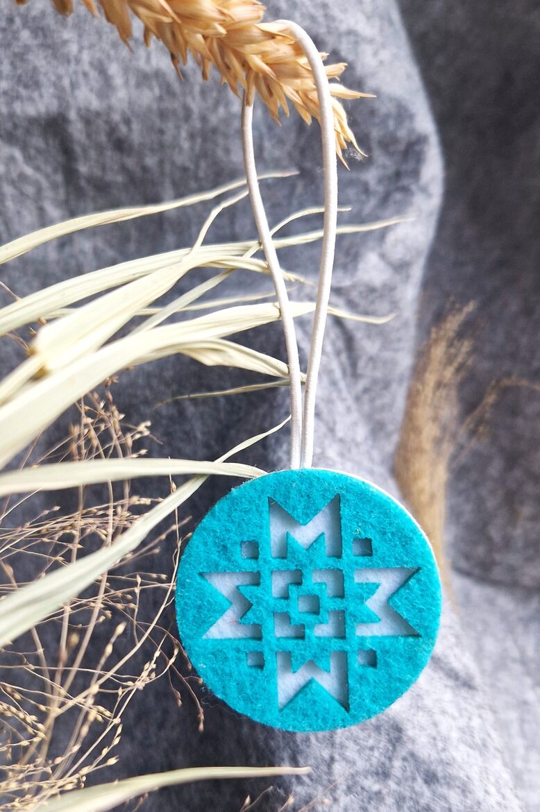 Auseklis - Saule tirkīzs-debeszils piekariņš